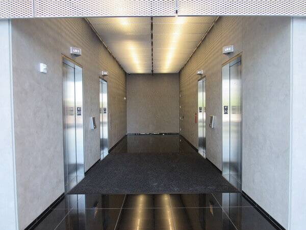 Reston Building 1, Reston, VA: Decorative Walls